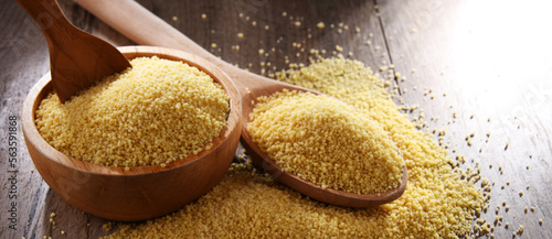 Obraz na plátně Composition with uncooked couscous