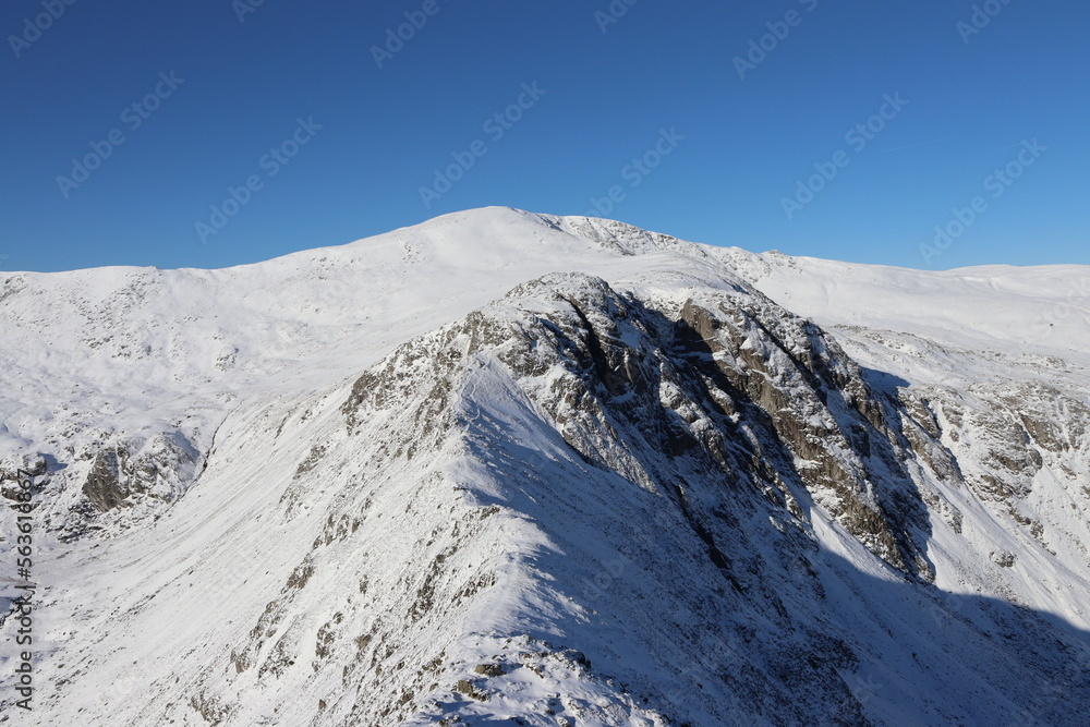 Snowdonia tryfan carneddau glyderau winter wales 