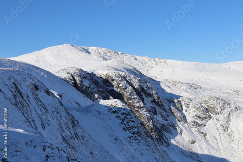 Snowdonia Carnedd Llewelyn carneddau winter wales  © MountainGlory