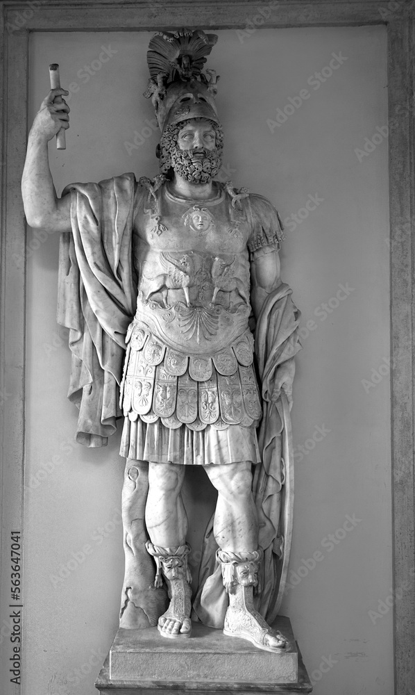 Obraz premium Roman Guard Sculpture 537.jpg