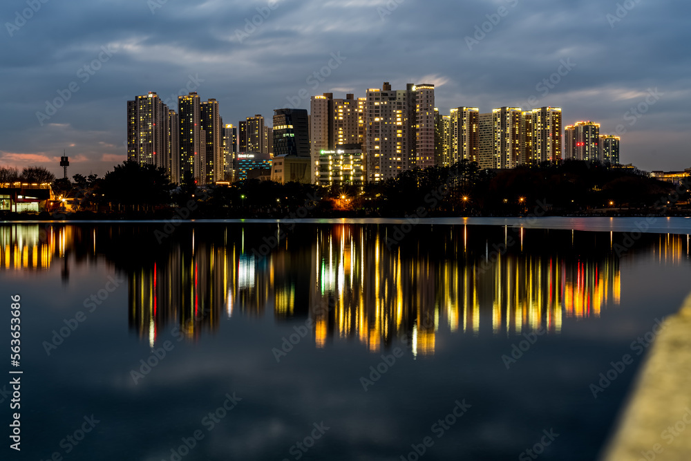 Fototapeta premium 한국 일산 호수공원
