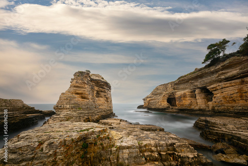 The long exposure photo from the Kerpe Cliffs