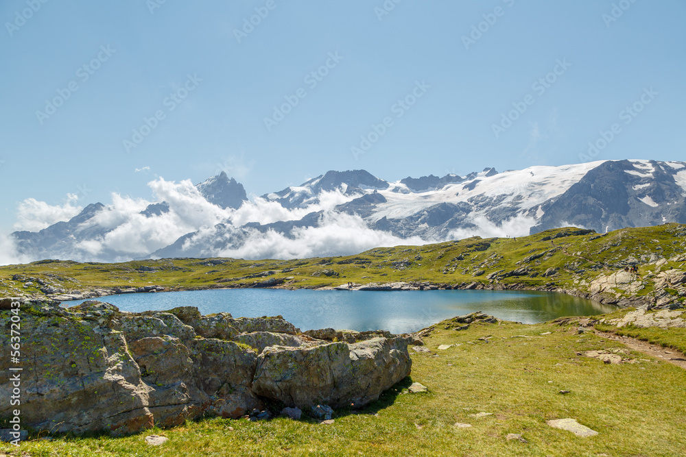 Lac Noir du plateau d'Emparis Lac Noir du plateau d'Emparis