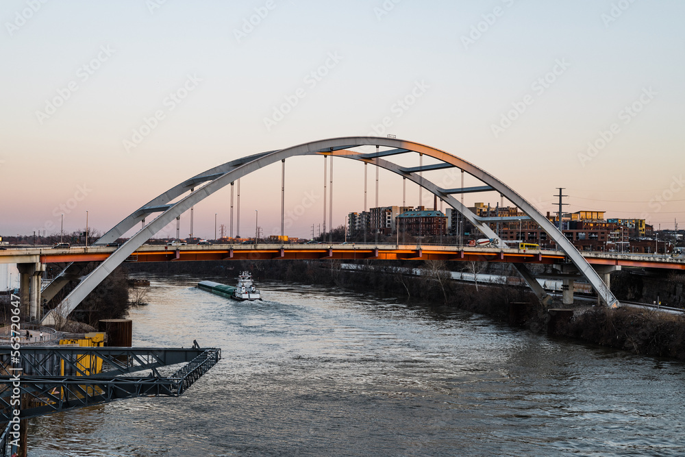 Fototapeta premium city harbour bridge at sunset