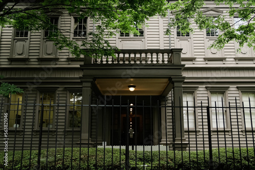 an old Western-style building at Ueno, Tokyo | 上野の古い洋館