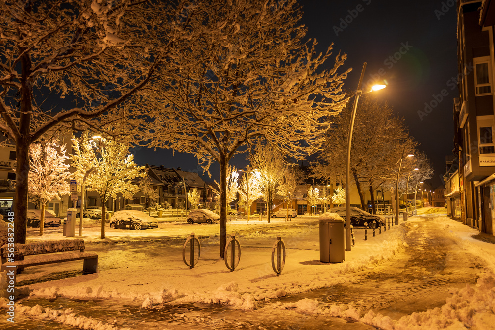 Obraz premium parkplatz im schnee