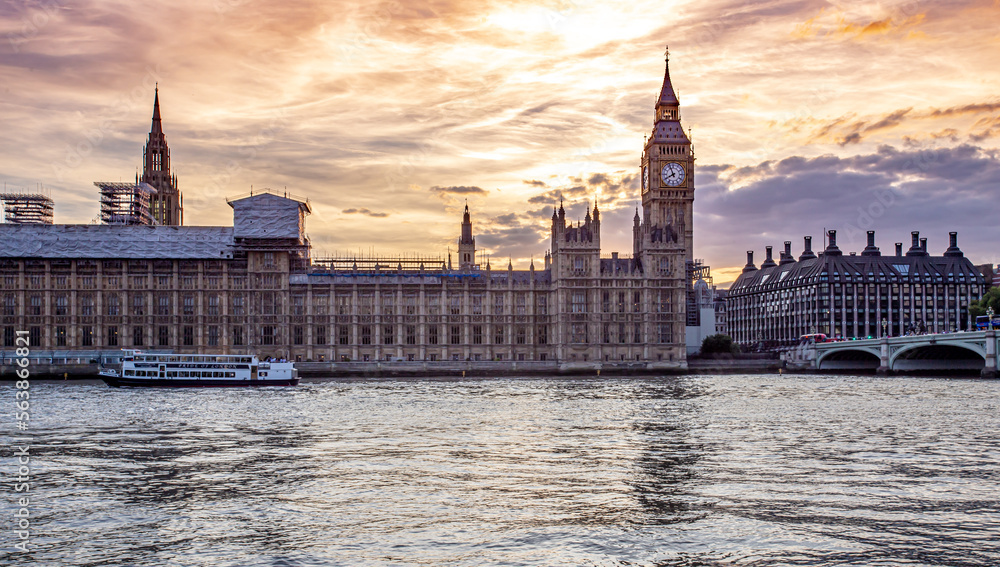 Fototapeta premium Big Ben and Westminster Bridge at sunset, London, UK
