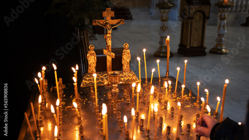 Canvas Print Funeral service in an Orthodox church, memorial service, a funeral memorial tabl