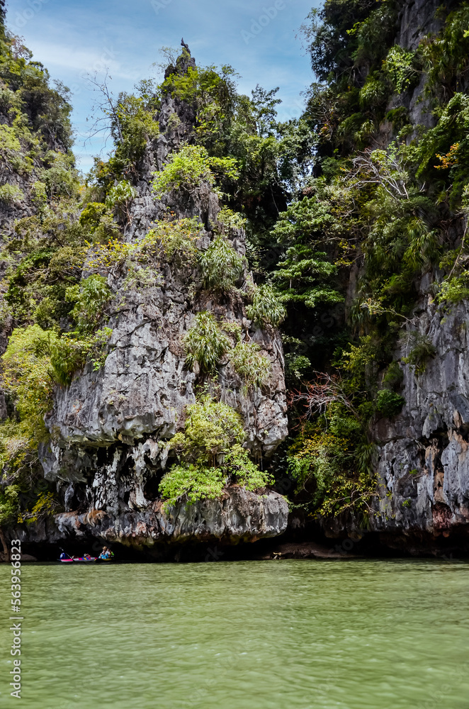 Discovery of Phang Nga Bay by canoe kayak or long-tail boat