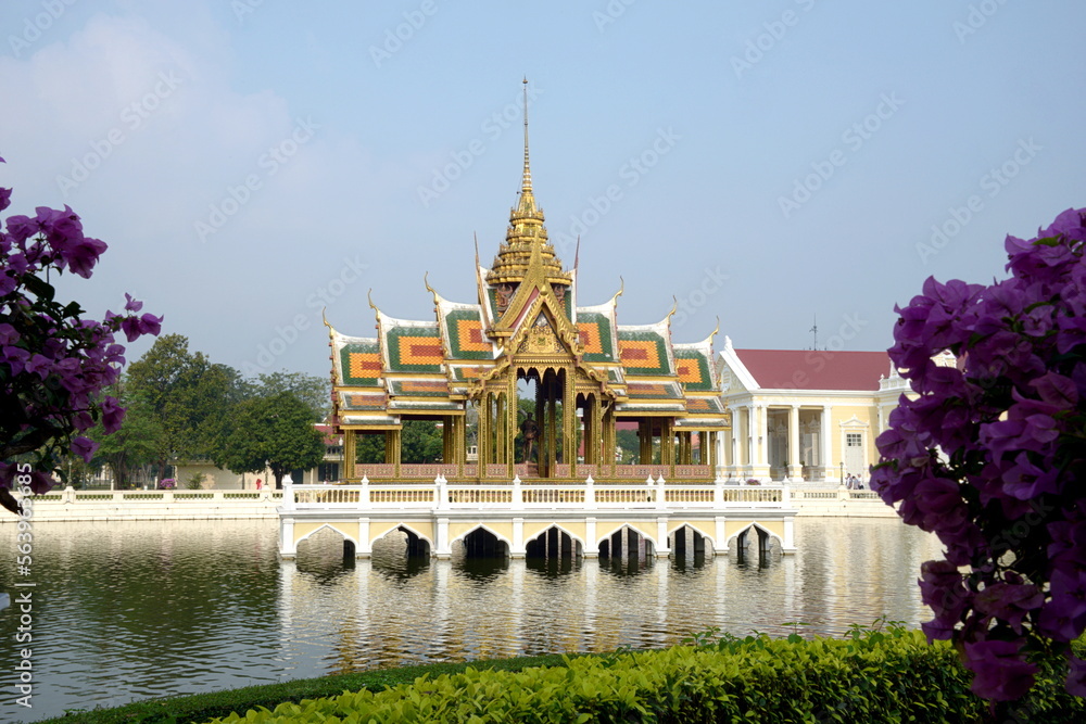 Naklejka premium The Bang Pa-In Royal Palace, also known as the Summer Palace, is a complex of buildings once used by the Siamese rulers of the Ayutthaya Kingdom. The palace is located on the Chao Phraya River