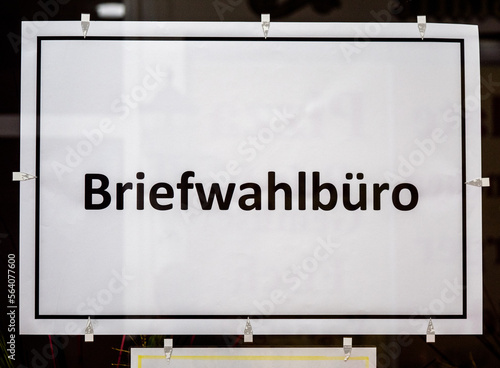 Briefwahlbüro photo