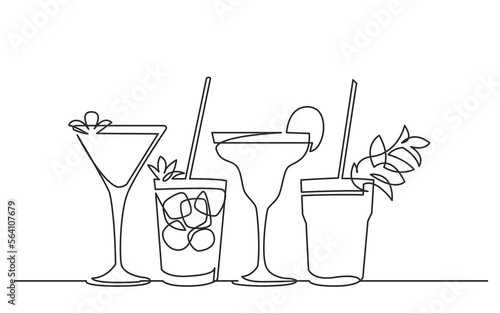 continuous line drawing vector illustration with FULLY EDITABLE STROKE of exotic cocktail drinks