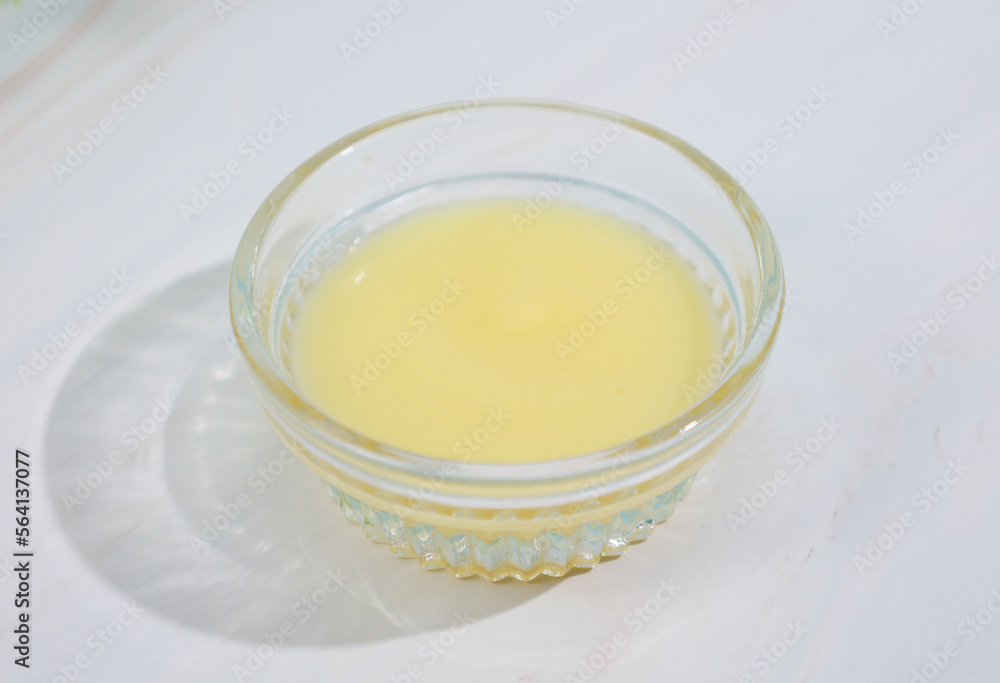 生ローヤルゼリー(健康食品、公正マーク付きの高品質のもの) 生ローヤルゼリー(健康食品、公正マーク付きの高品質のもの)