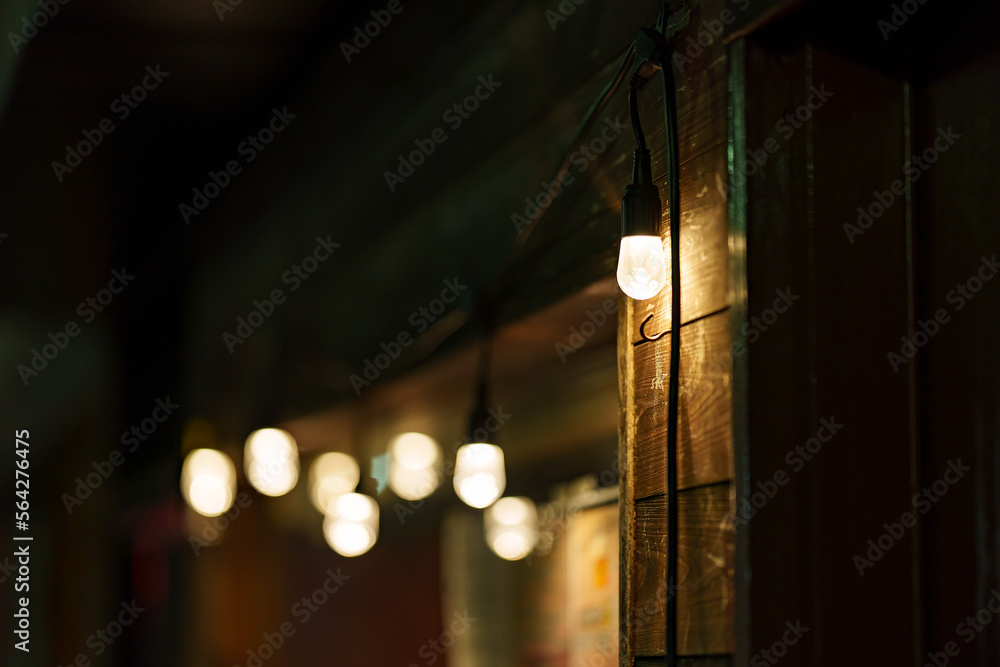 店先の電球 店先の電球