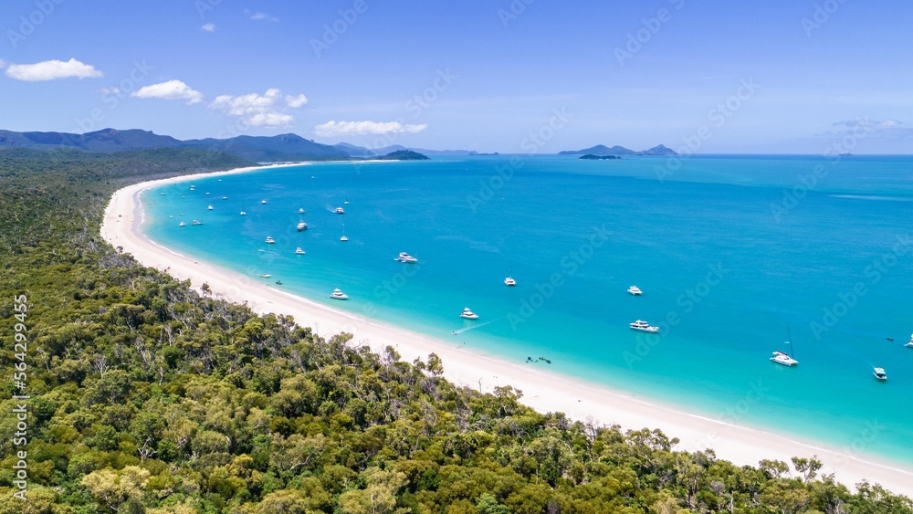 Beautiful Whitsunday islands from Helicopter