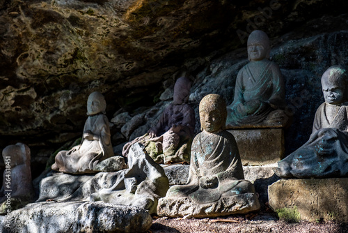 千葉県鋸南町 鋸山日本寺 千五百羅漢 百躰観音