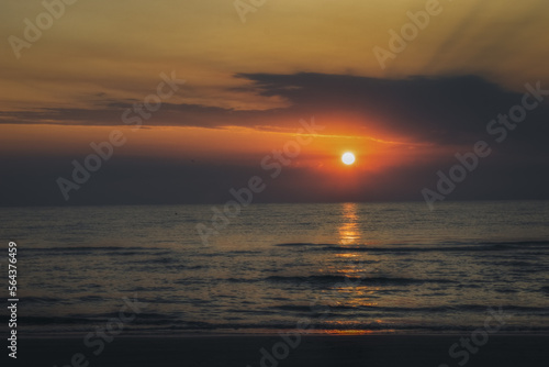 tramonto sul mare  © Agostino