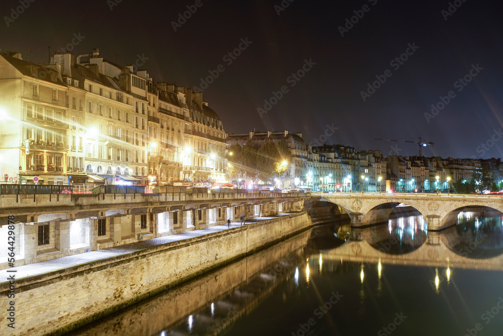 Pont Neuf in Paris at night