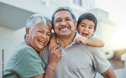 Foto Grandparents, hug and child with smile for happy holiday or weekend break with elderly people at the house