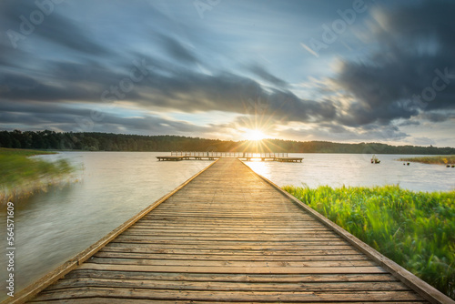Fototapeta Naklejka Na Ścianę i Meble -  Sunset in lake 