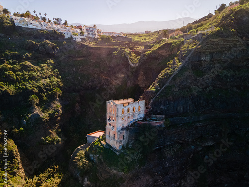 La Gordejuela water elevator in Tenerife