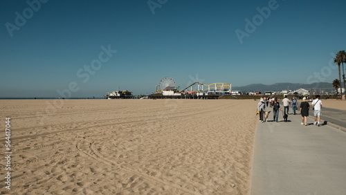 Panorama della spiaggia e del parco giochi Los Angeles photo