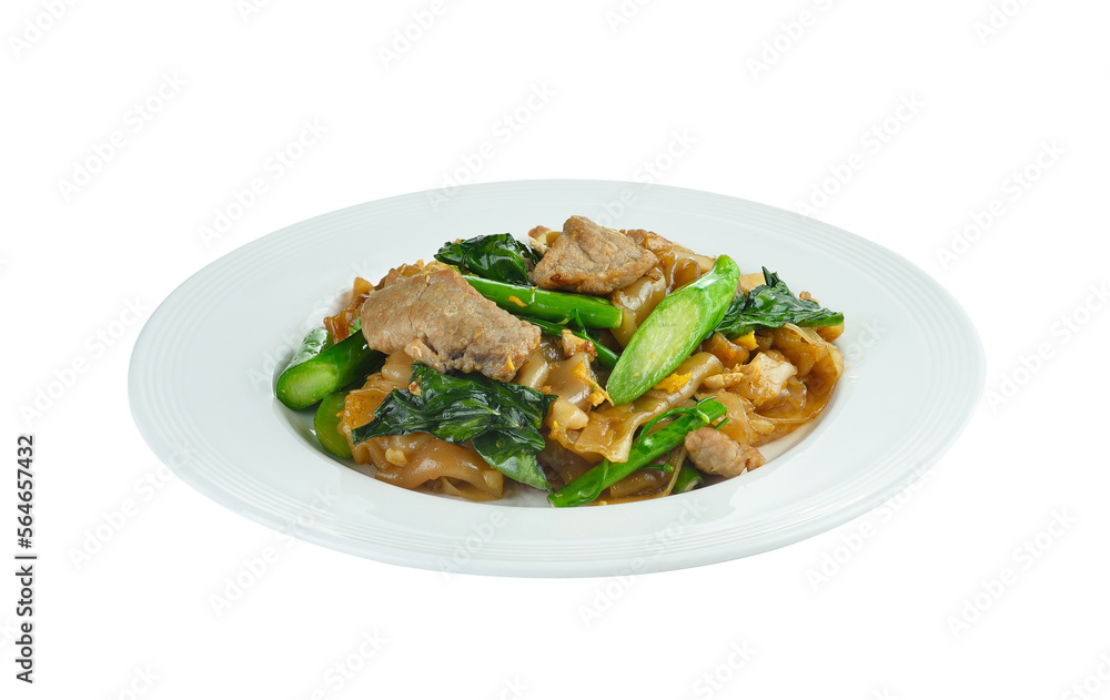 Stir-fried Noodles with pork and  chinese broccoli  on transparent png