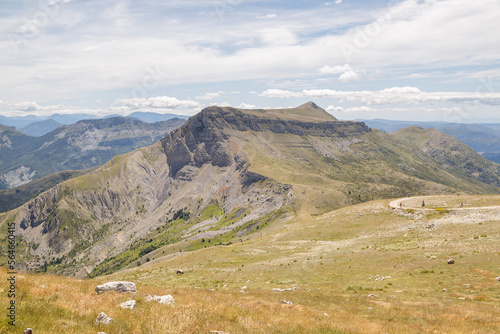 Randonnée sur le cime de Cheiron par Gréolières, Préalpes de Grasse, Alpes-Maritimes, France