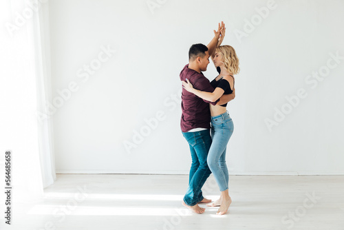 two dancers dancing couple bachata kizomba salsa latin dance