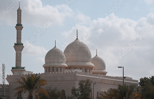 arabia, taj mahal, architecture, agra, taj, mosque, mahal, dome, building, mausoleum, marble, asia, travel, landmark, religion, monument, minaret, palace, malaysia, culture, white, sky, tourism, ancie