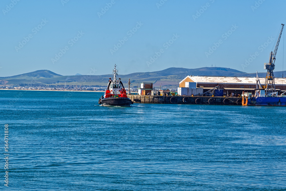 Tug boat entering Cape Town harbour