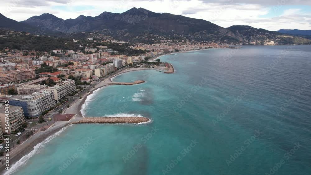 la Méditerranée en basse saison - Côte d'Azur Roquebrune-Cap-Martin la Méditerranée en basse saison - Côte d'Azur Roquebrune-Cap-Martin