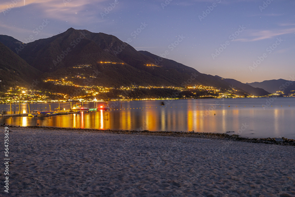 Lago Maggiore bei Nacht
