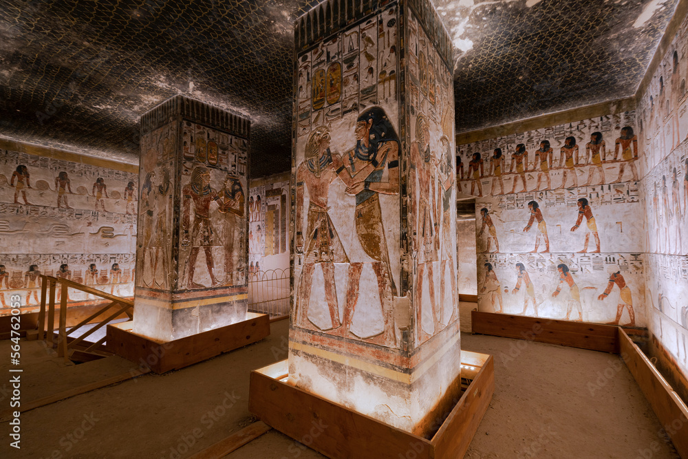 Foto de Tomb of Seti First at the Valley of Kings . Luxor west bank ...