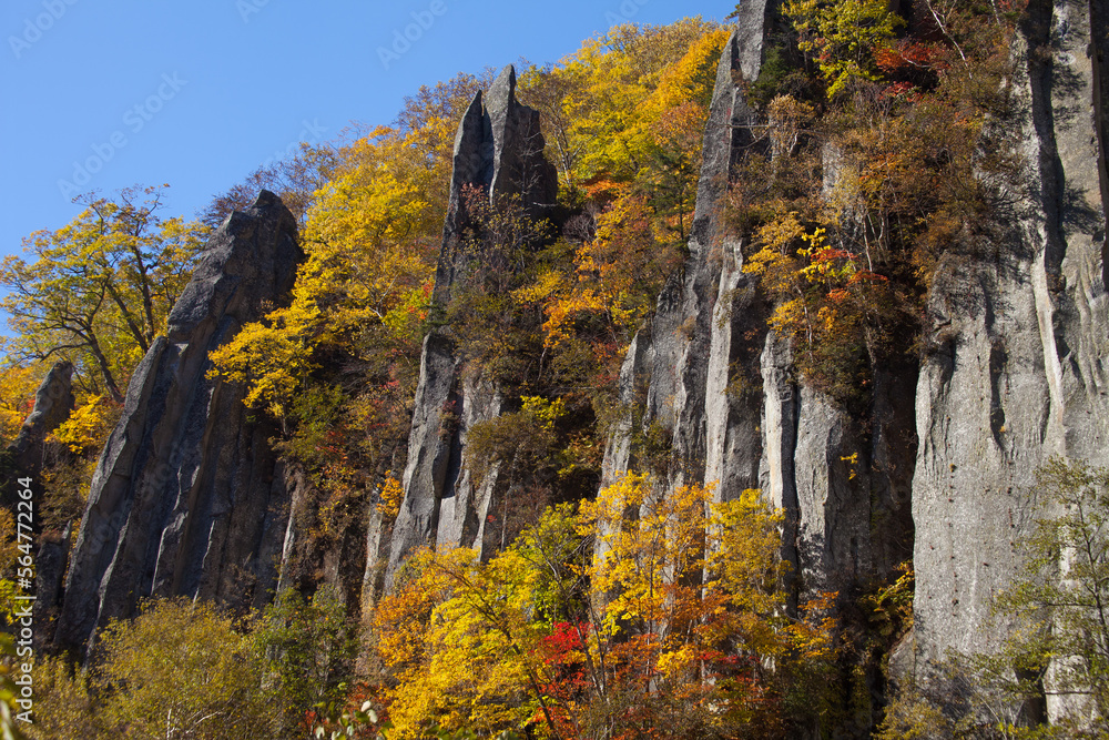 Tenninkyo in autumn and majestic columnar joints Tenninkyo in autumn and majestic columnar joints