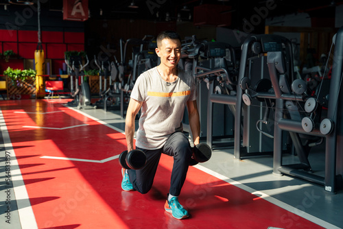 Wallpaper Mural A fitness man Torontodigital.ca