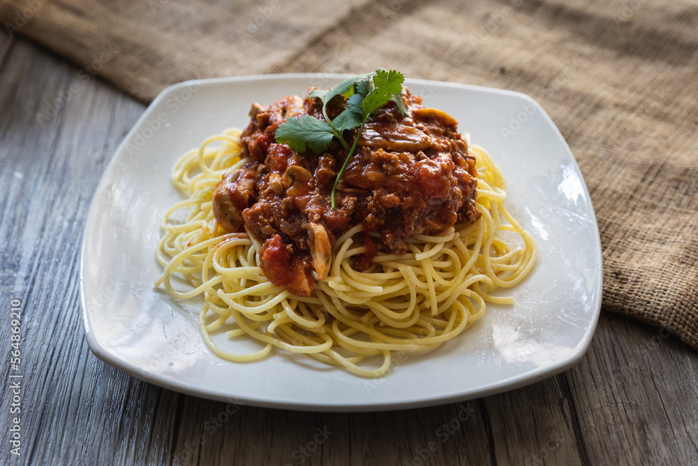 spaghetti with bolognese sauce food spaghetti with bolognese sauce food