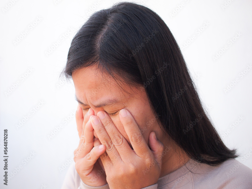 Asian woman with ploblem dry,irritated eyes. Asian woman with ploblem dry,irritated eyes.