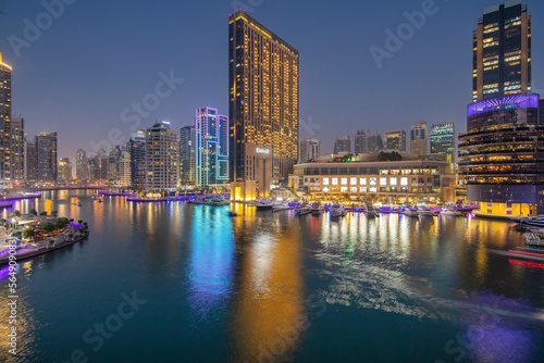 Dubai Marina at Night © Marvin