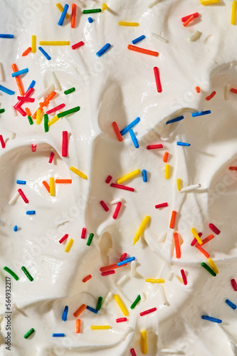 Meringe frosting with sprinkles