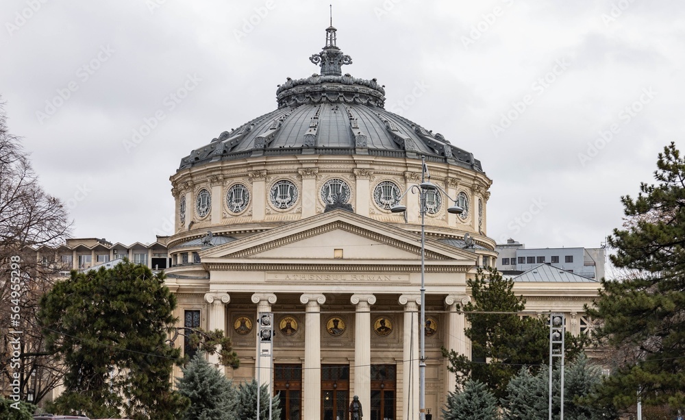 Fototapeta premium The Romanian Athenaeum George Enescu ( Ateneul Roman ) opened in 1888 is a concert hall in the center of Bucharest, Romania