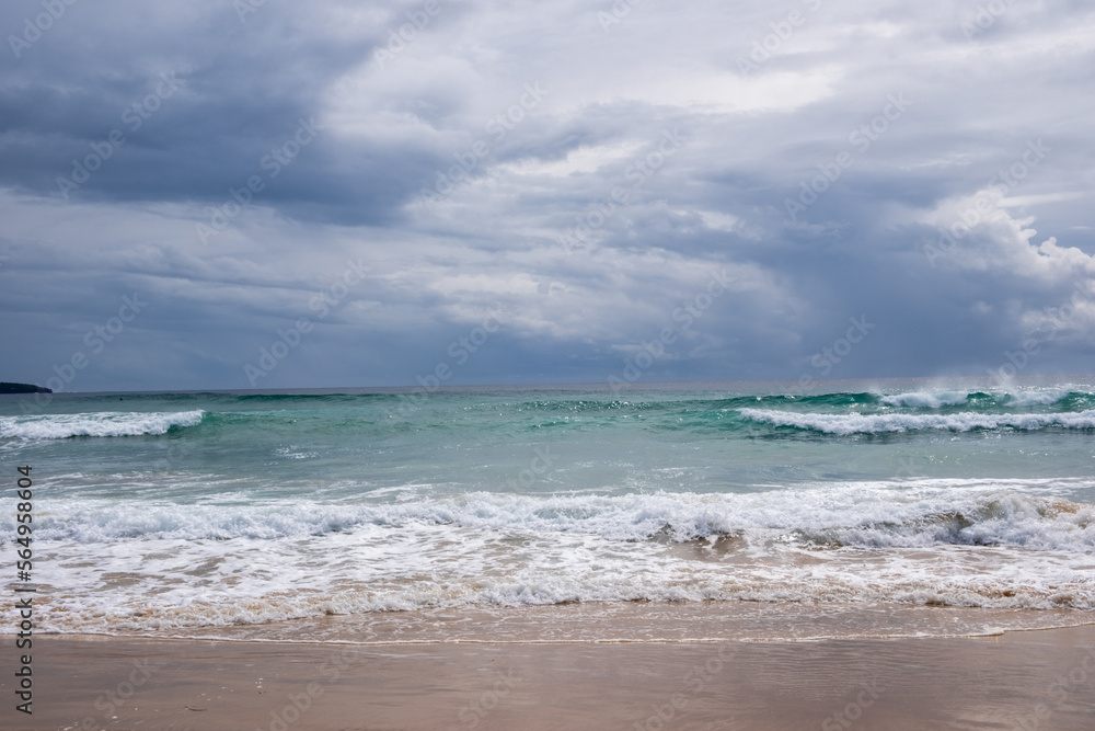 breaking wave at pambula beach