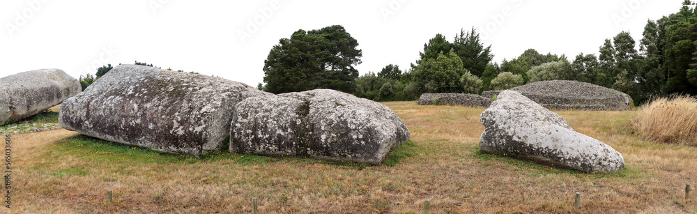 Grand Menhir Brise and dolmen Table des Marchand Grand Menhir Brise and dolmen Table des Marchand