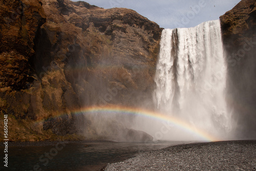 Fototapeta Naklejka Na Ścianę i Meble -  cascada de islandia