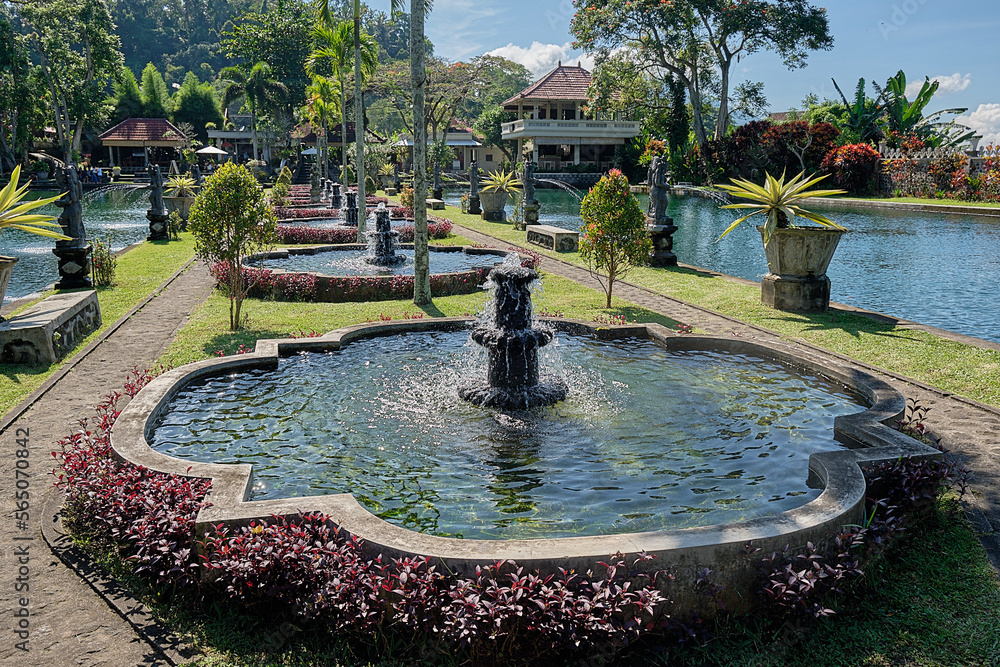 fountain in the park