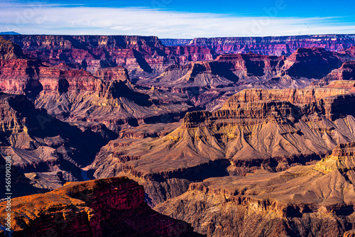 Fototapeta Naklejka Na Ścianę i Meble -  A view of the Grand Canyon landscape in the afternoon