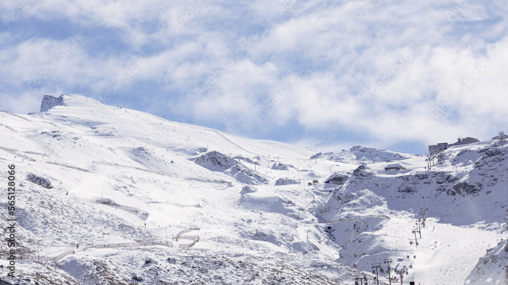 Pico Veleta y estación de esquí de Sierra Nevada