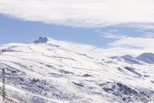 Pico Veleta y estación de esquí de Sierra Nevada © Antonio