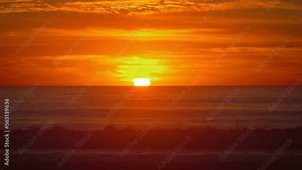 Sunset over the ocean in California in slow motion 120fps Sunset over the ocean in California in slow motion 120fps