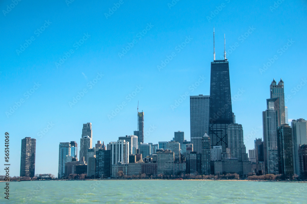 Obraz premium Chicago City Skyline with Blue Lake & Skies